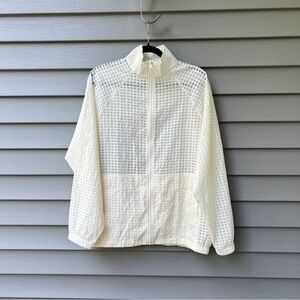 Fabletics Cleo Jacket Sporty  Lightweight Front Pokets Cream Women's Size M